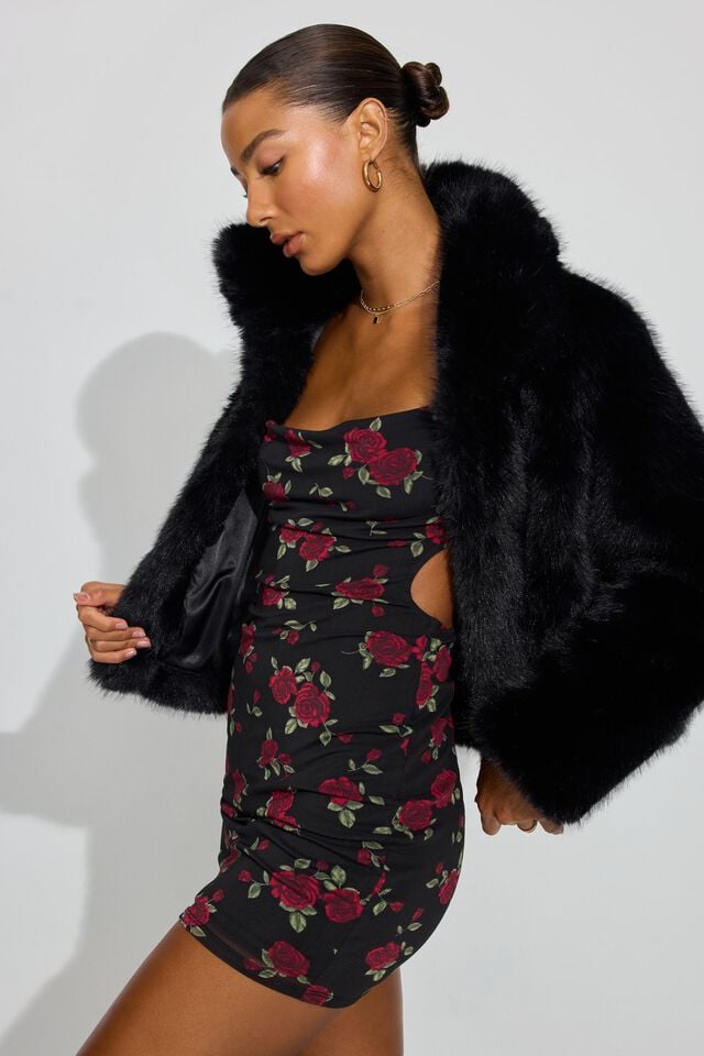 Black Women Garage Short Faux Fur Coat | A-2749836