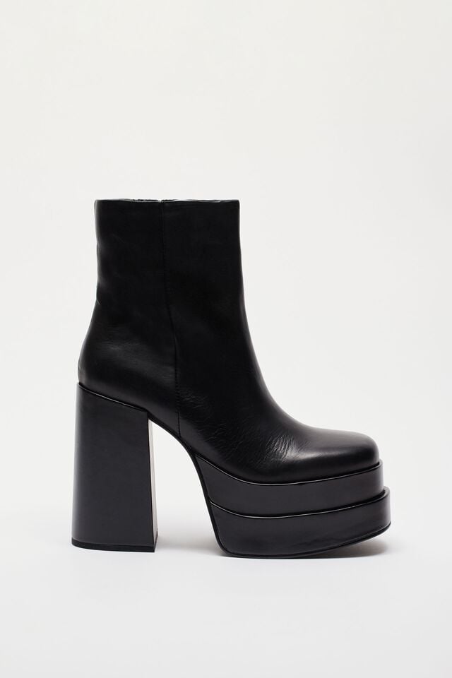 Black Women Garage Steve Madden - Cobra Platform Boots | A-7053498