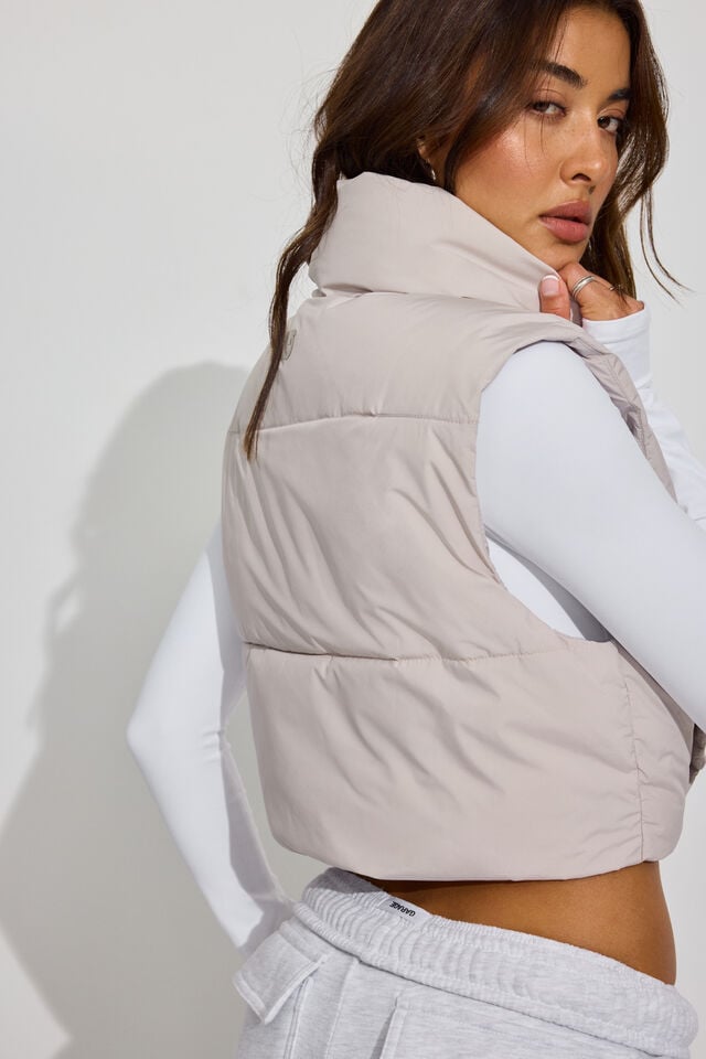 White Women Garage Mini 2.0 Puffer Vest | A-4392168