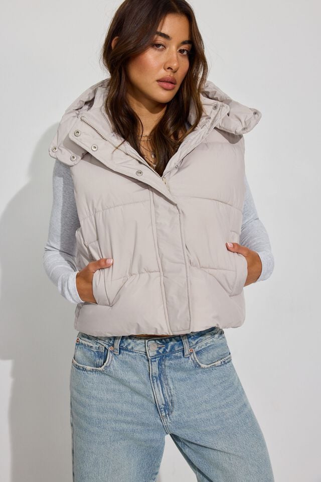 White Women Garage Perfect Puffer Vest | A-2961087